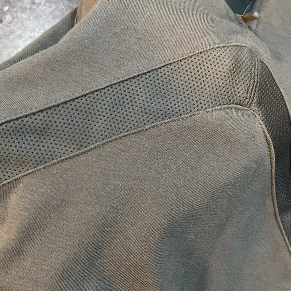 Nike Dri Fit Half Zip - Picture 5 of 8